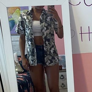 Hawaiian PacSun shirt